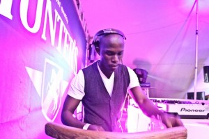 DJ-Kent-DJing