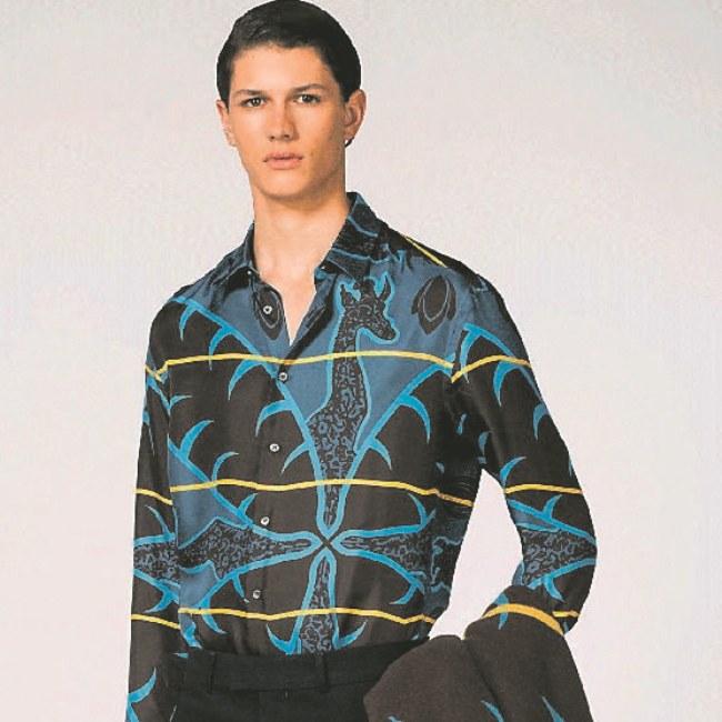 eNCAnews - Fashion power house, Louis Vuitton, has turned a culturally  significant #Basotho blanket, into the latest fashion trend for men. It  comes with a hefty price tag of R33 000. Now